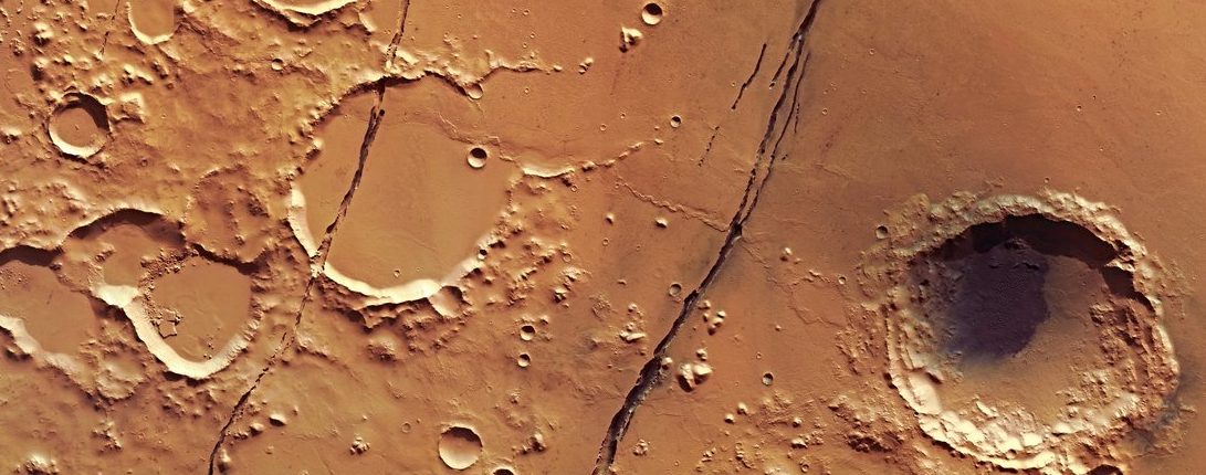 První přímý důkaz o Marsquake právě odhalila mise InSight 