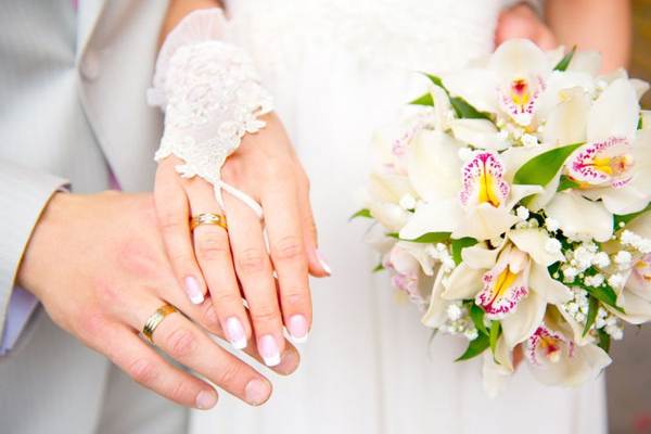 je možné odstranit znamení snubního prstenu 