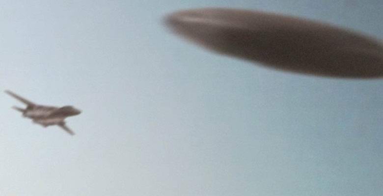 Pronásledování bojovníka za UFO natočeného na videu