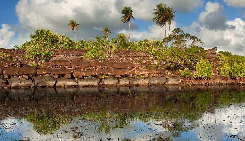 Dostal jsem nové satelitní fotografie úžasného vodního města Nan Madola.