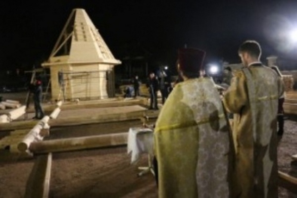 Stavět chrám ... za jediný den