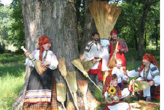 Víra našich předků o koštěti