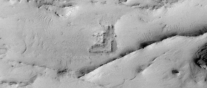 Pravda o měsíci a proč se skrývá před pozemšťany