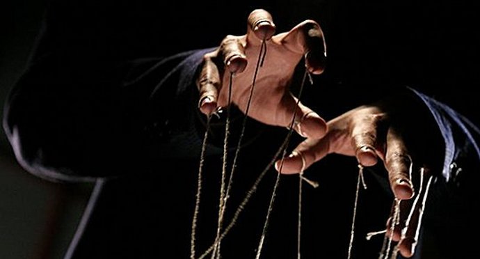 Skončí loutkářská nadvláda?