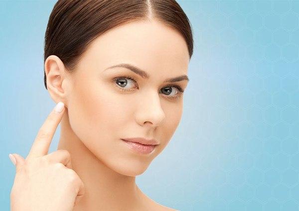 znamení pupíku na uchu 