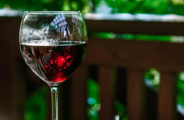 Pokud v domě neustále bijí brýle 