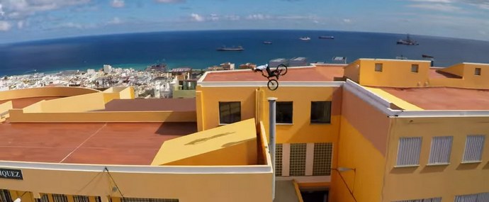 Extrémní záznamy: na kole - na střechách