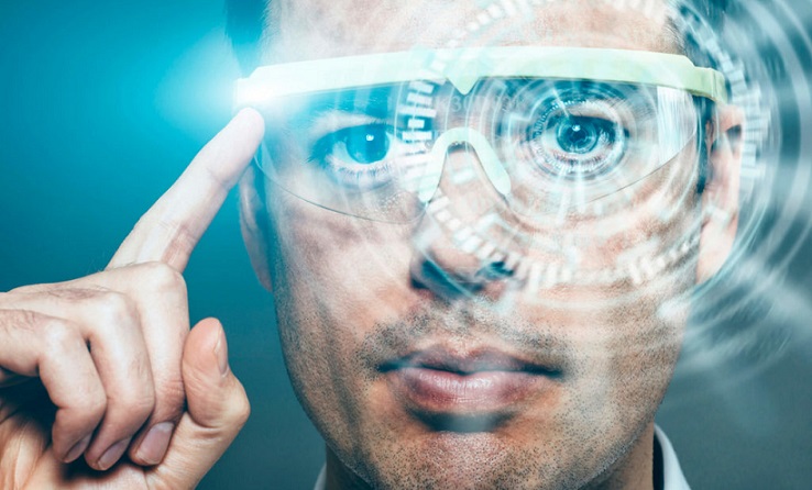 Roboti nepovedou k nezaměstnanosti, ale lidem poskytnou nové schopnosti, říkají vědci
