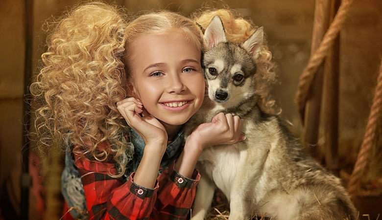 Ruská dívka může vědět, jak mluvit se zvířaty