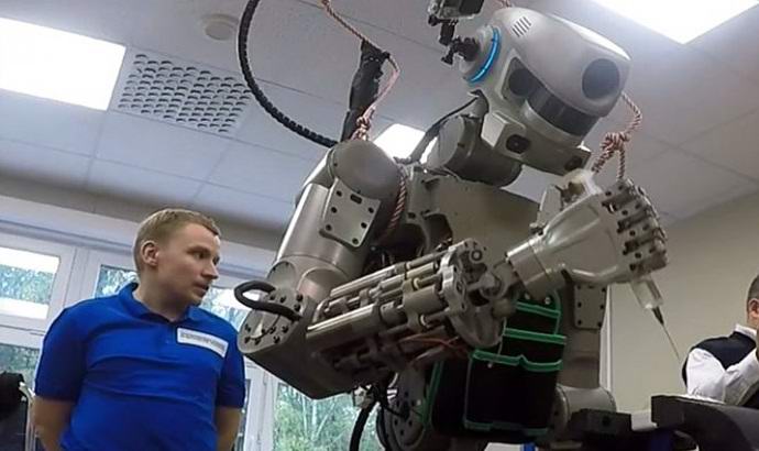 Rusští vědci představili humanoidního kosmického robota