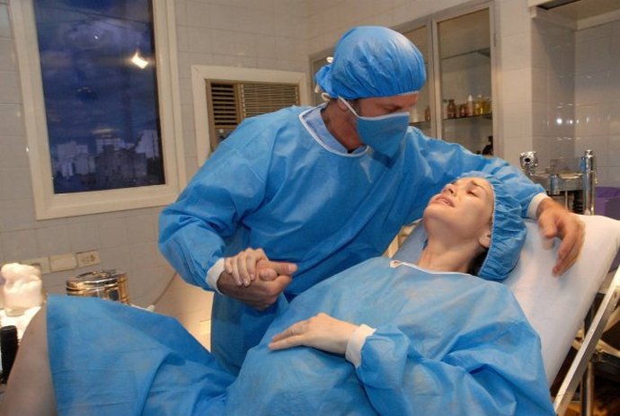 Rusové rodí pod hypnózou