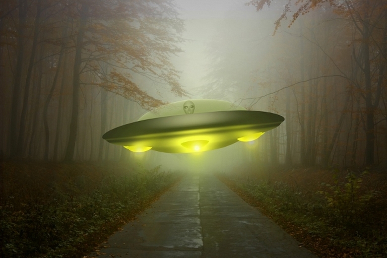 Dva UFO letěli poblíž americké vojenské základny