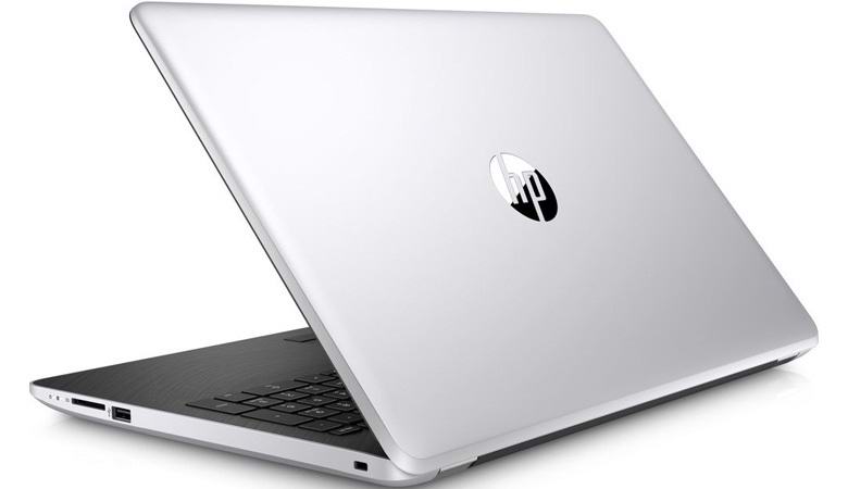 Spontánně explodoval laptop spálil kancelář