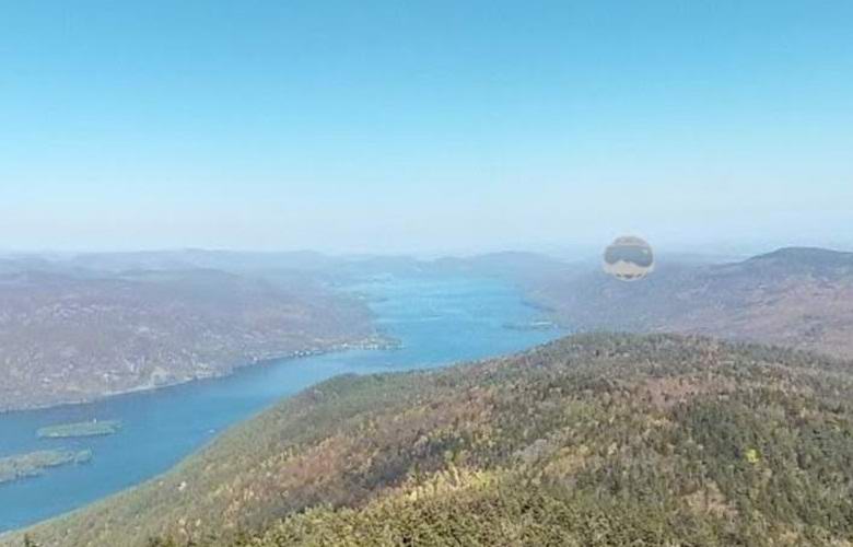 Sférický UFO nalezen na obrázcích