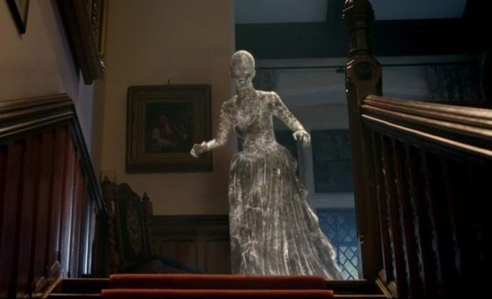 Strašidelná ledová postava fotografovala