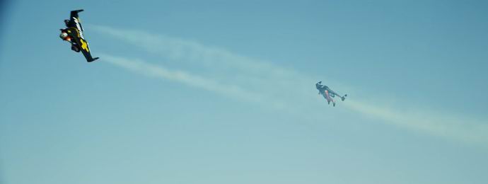 Švýcar překročil Dubaj na raketových balíčcích