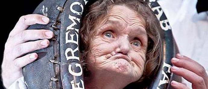 Nejhorší žena na planetě zemřela