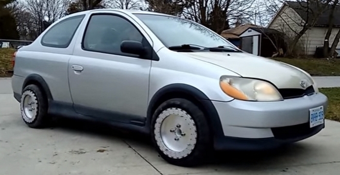 Vytvořená kola, která vám umožní jezdit bokem