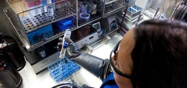 Specialisté objevili nové super silné antibiotikum.