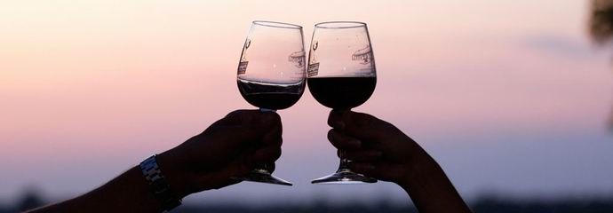 Alkohol a láska na nás působí stejně.