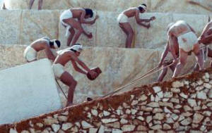 Bylo známo, kdo postavil egyptské pyramidy.