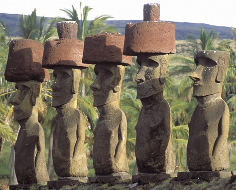 Záhada stavby idolů na Velikonočním ostrově je rozpadlá