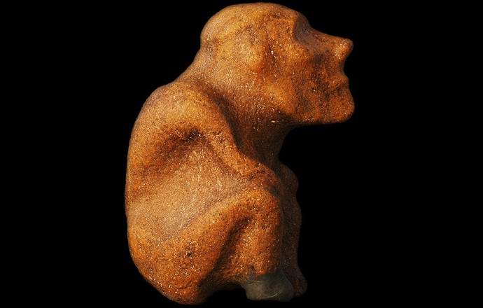 Tobolský myslitel a sochy Velikonočního ostrova vytvořili plazy?