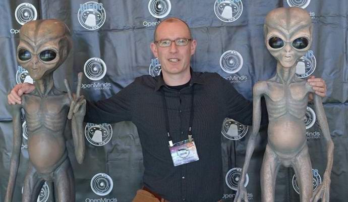 Vědec zjistil, proč mají lidé zájem o nadpřirozené.