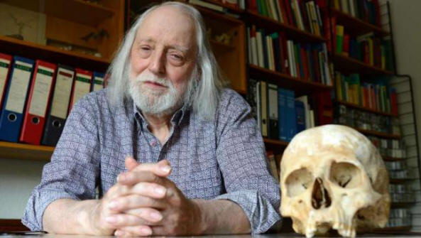 Vědec zamrzne naživu 150 let