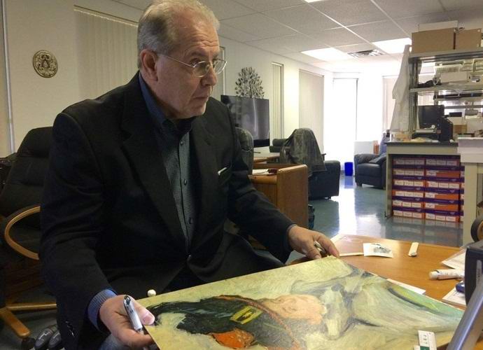 Úžasný nález pod šicím strojem