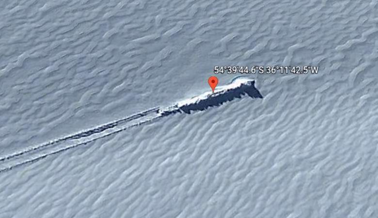 Ufolog Tyler Glockner objevil mimozemskou loď, která havarovala v Subantarktidě