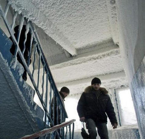 V Kazachstánu, minus 59 stupňů, doma, jako v mrazáku.