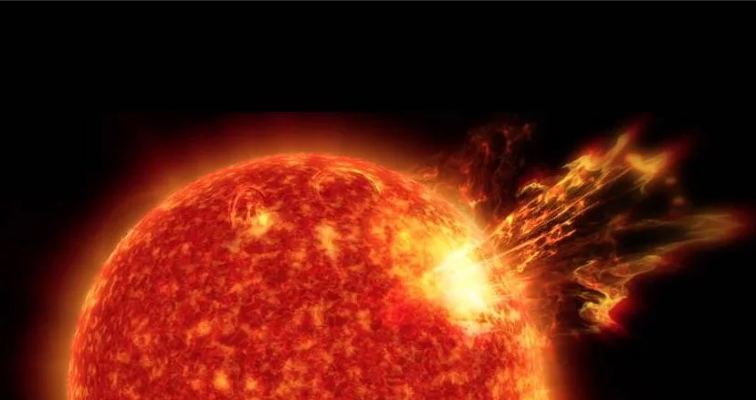 Do slunce narazila velká kometa.