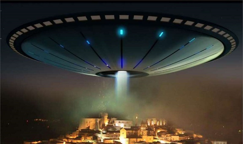 V Jižní Koreji si všiml obrovský UFO vznášející se nad městem Daegu.