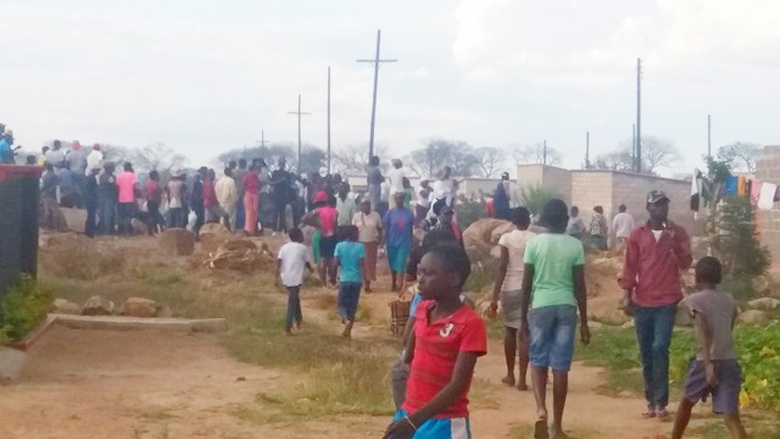 V Zimbabwe jsou ženy v panice z neviditelných skřítků