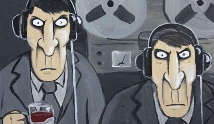 Můžete být odposlouchávána pomocí běžných sluchátek.