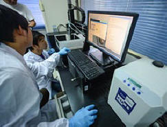 Lékaři vytiskli pacienta s plicní rakovinou kostí plné pánve