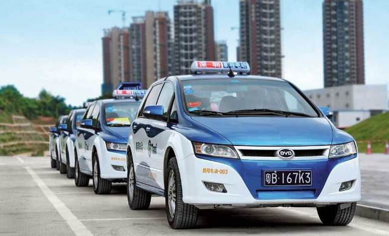 Všichni - na elektromobily!