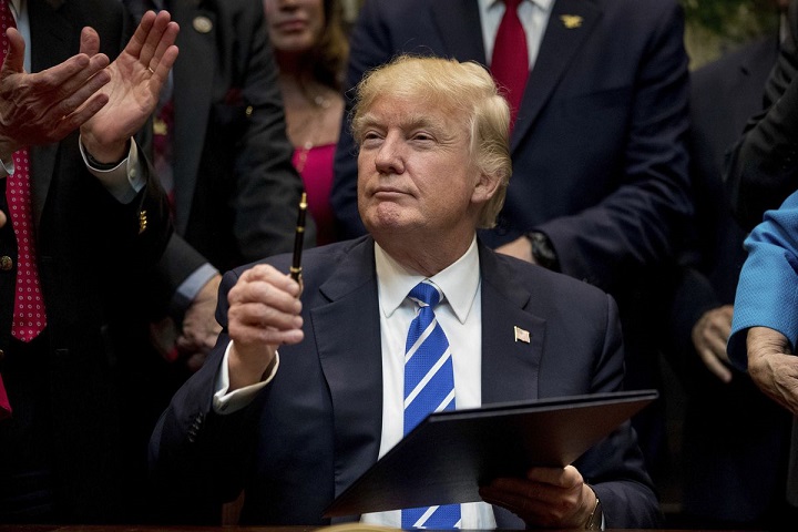 Proč Trump koupí Grónsko