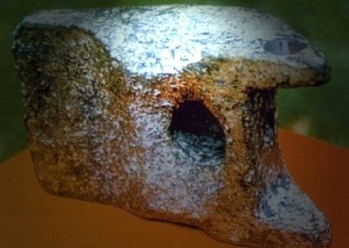 Hádanka z Ayudova artefaktu