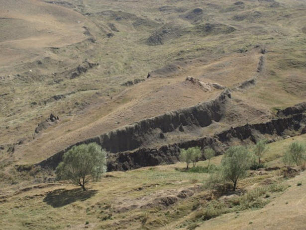 Tajemství minulého století, zajímavá, historie