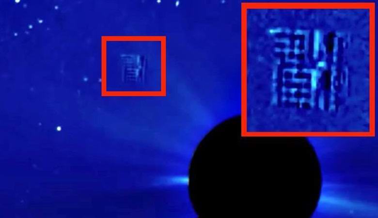 U Slunce byla zaznamenána záhadná krychlová struktura.