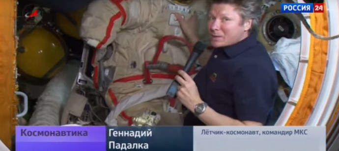 Zítra půjdou astronauti ISS do vesmíru