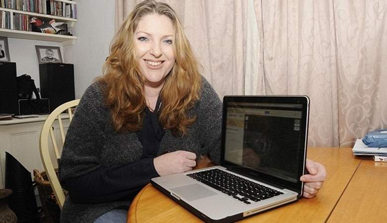 Žena našla obrovského ducha na fotografii opuštěného letiště